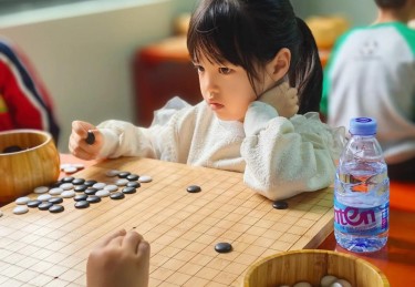 「围棋竟也有投注花样？开云体育深度分享智力运动博彩在亚洲新兴市场的场景体验」