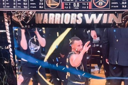 「横扫或抢七？开云体育深挖NBA季后赛对让分盘或大小分走势的周期性规律」