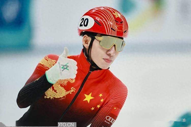 开云体育官网:短道速滑世界杯,中国选手力争上游