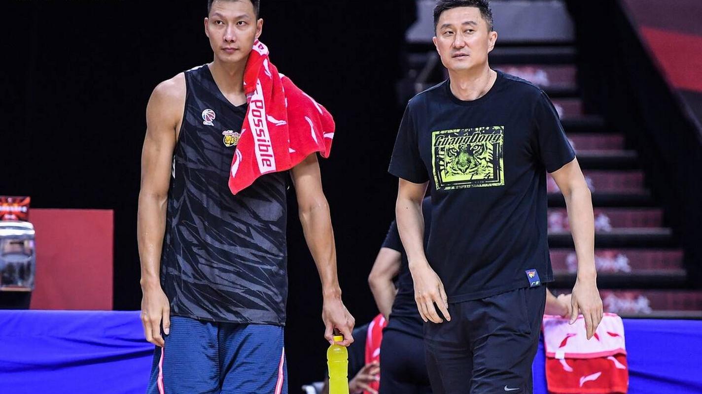 广东宏远期待第十二冠:在开云体育官网总结他们纵横 CBA 数十载,从王朝到革新,底蕴与雄心共存